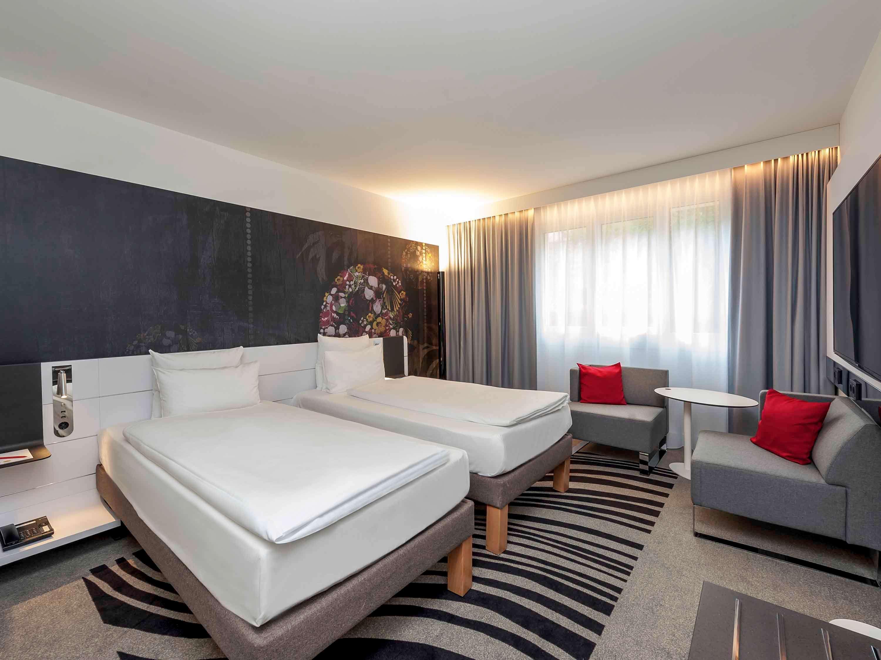 Novotel Hotel 4*