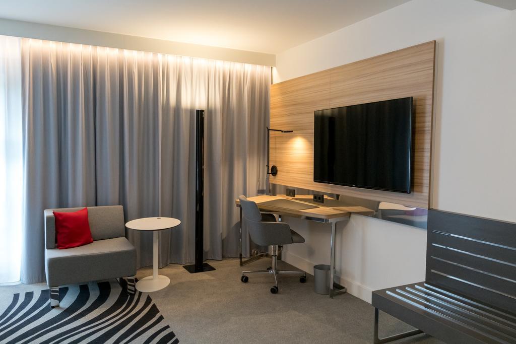 Novotel 4*