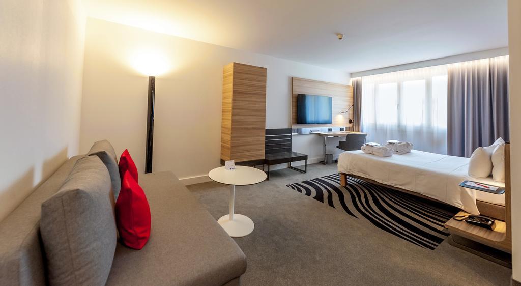 Novotel 4*
